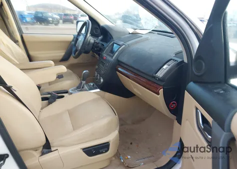 2008 Land Rover Lr2 Se z USA, uszkodzony, nr VIN SALFS24NX8H040257